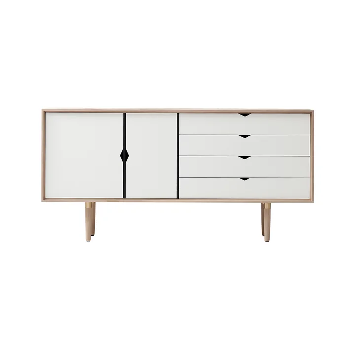 S6 Sideboard from Andersen Furniture in soaped oak/ white fronts