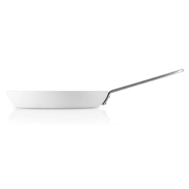 White Line Frying Pan Ø 28 cm by Eva Trio