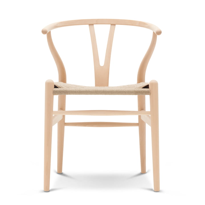 CH24 Wishbone Chair from Carl Hansen in soaped beech / natural wickerwork