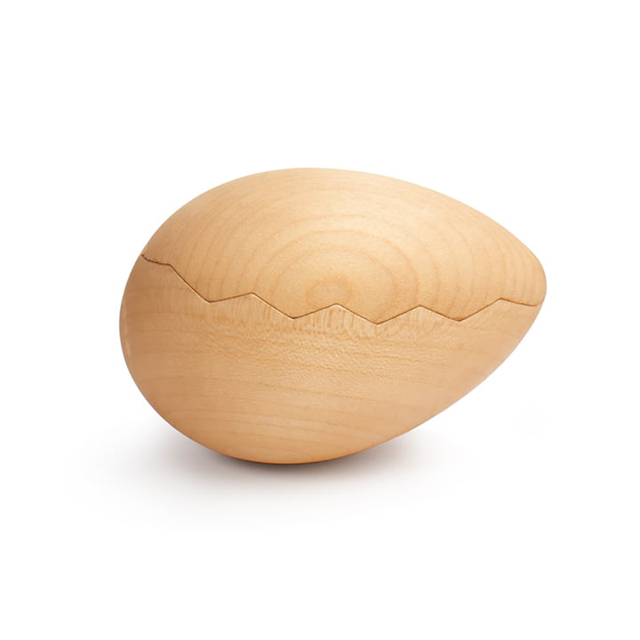 Salt egg container from Spring Copenhagen made of ash tree