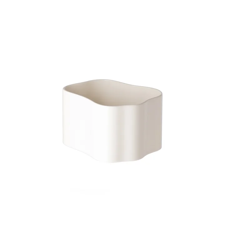 Riihitie planter (shape B) in small from Artek in white