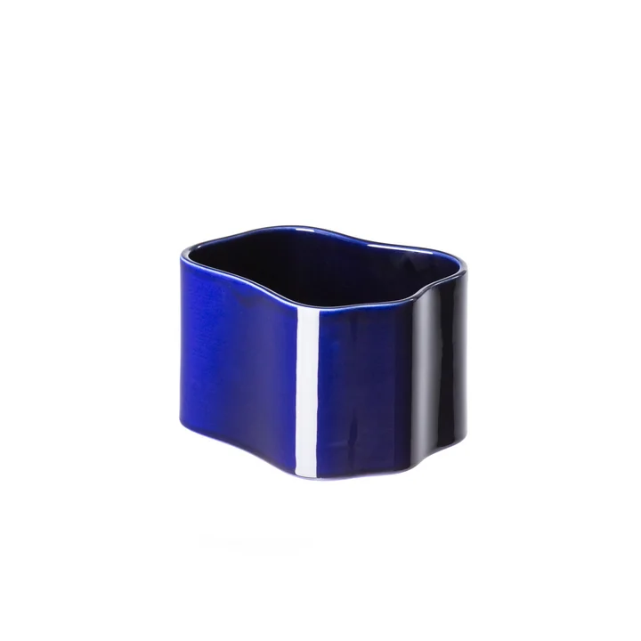 Riihitie planter (form B) in small from Artek in blue