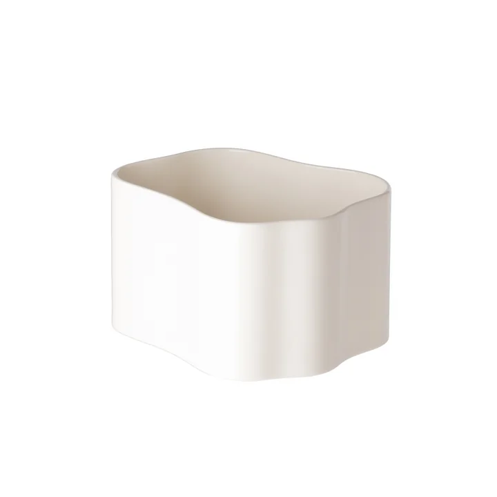 Riihitie planter (shape B) in large from Artek in white