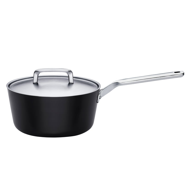 Rotisser Sauté Pan with Lid l Ø 24 cm by Fiskars.