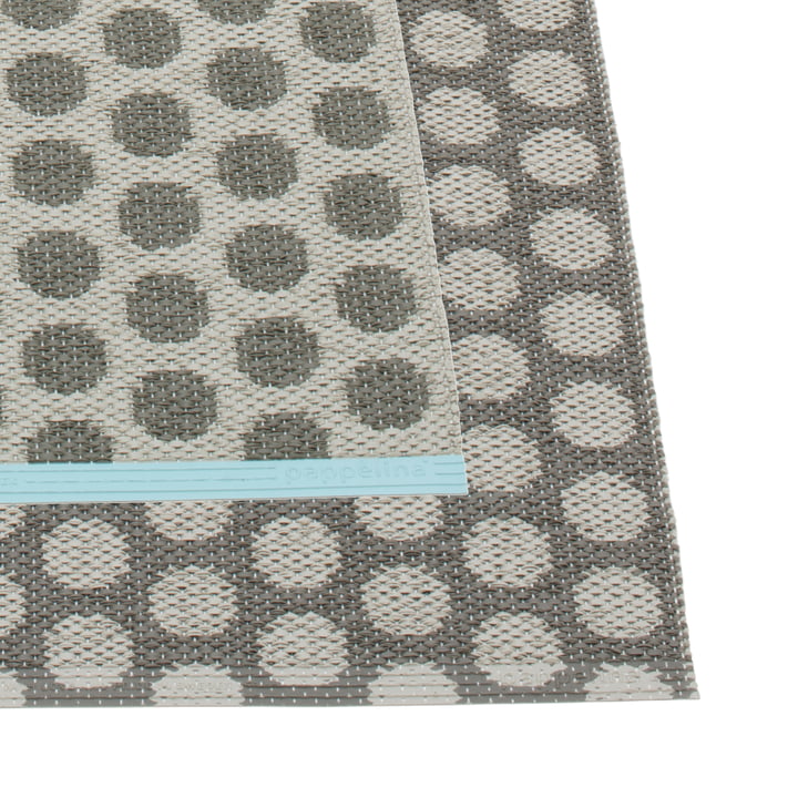 Noa Rug 70 x 50 cm by Pappelina in Charcoal / Warm Grey / Turquoise Edge