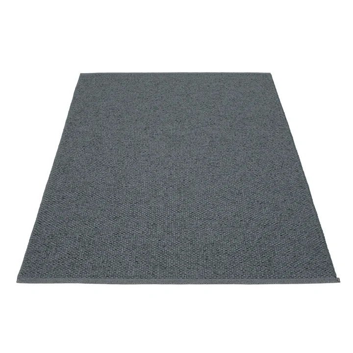 Pappelina - Svea rug, 140 x 220 cm, granite / black metallic