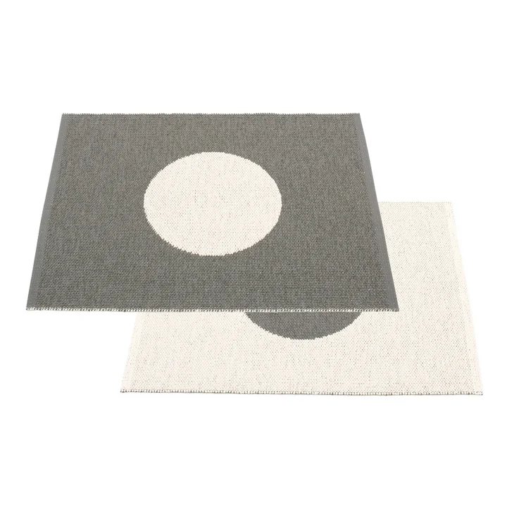 Vera Small One reversible carpet 70 x 90 cm from Pappelina in Charcoal / Vanilla