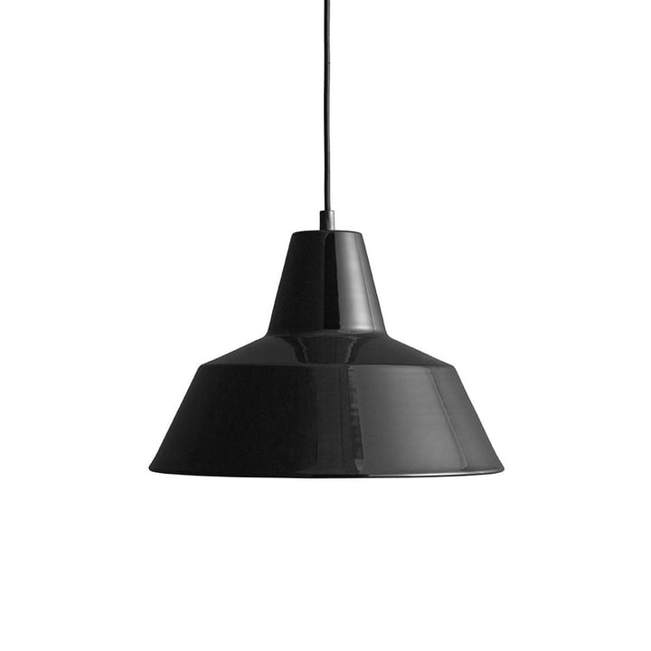 Workshop Lamp W3 by Made by Hand in Glossy Black / Black