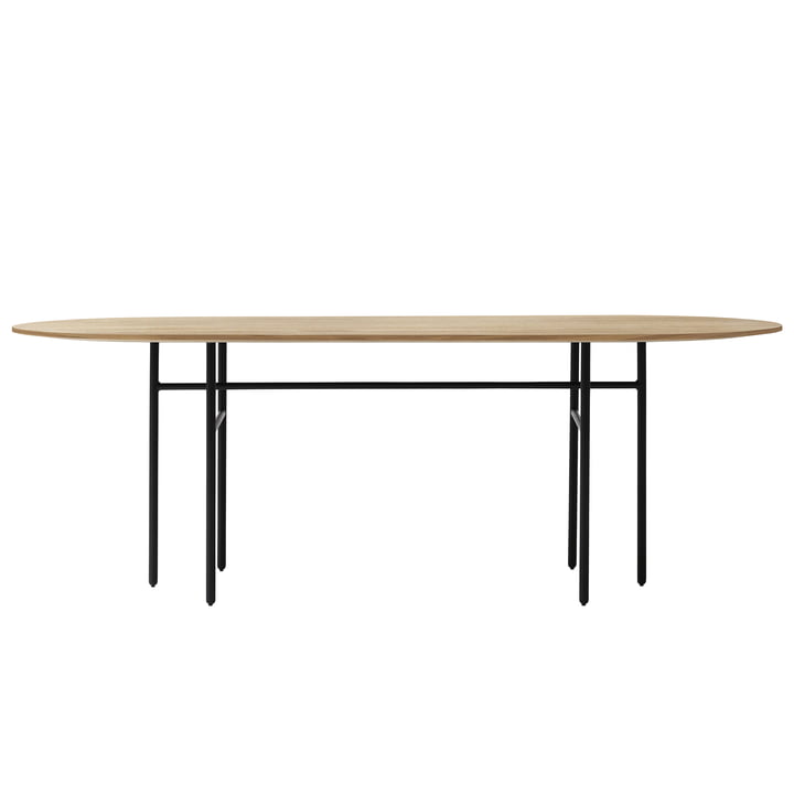 Snaregade Table oval from Audo in oak / black