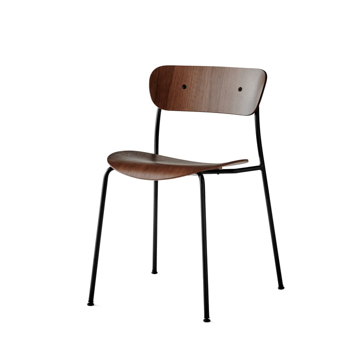 Pavilion Chair from & Tradition with frame black / walnut lacquered