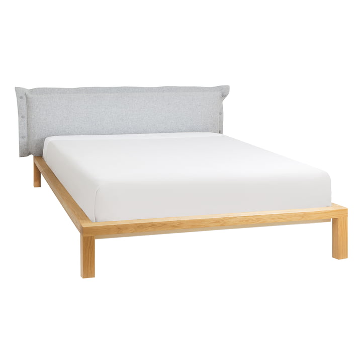 Pure bed with 180 cm upholstered headboard from Hans Hansen in matt lacquered oak / gray
