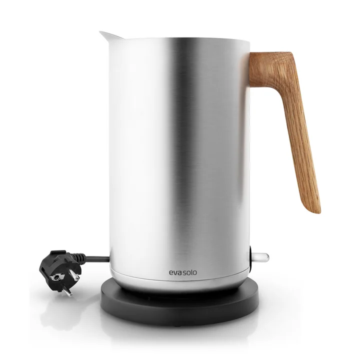 Nordic Kitchen Kettle from Eva Solo in stainless steel / oak