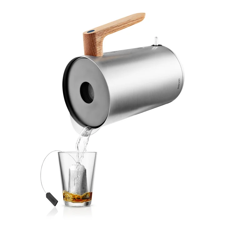 Nordic Kitchen Kettle by Eva Solo