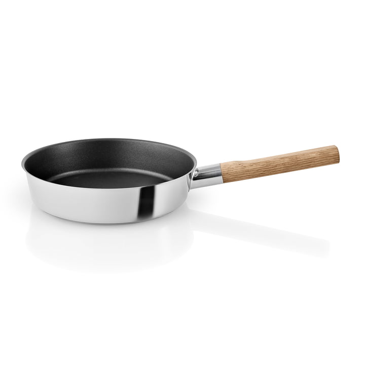 Nordic Kitchen frying pan Ø 24 cm from Eva Solo in stainless steel / oak