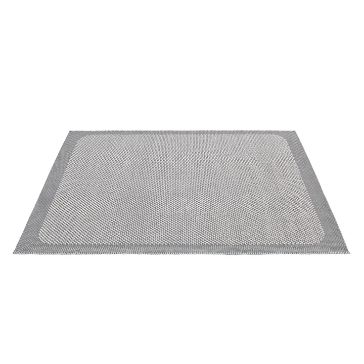 Pebble Carpet from Muuto - 200 x 300 cm in light gray