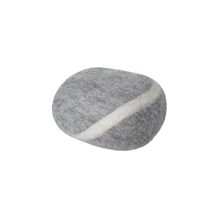 Pebble cushion Carl S from myfelt in light gray mottled