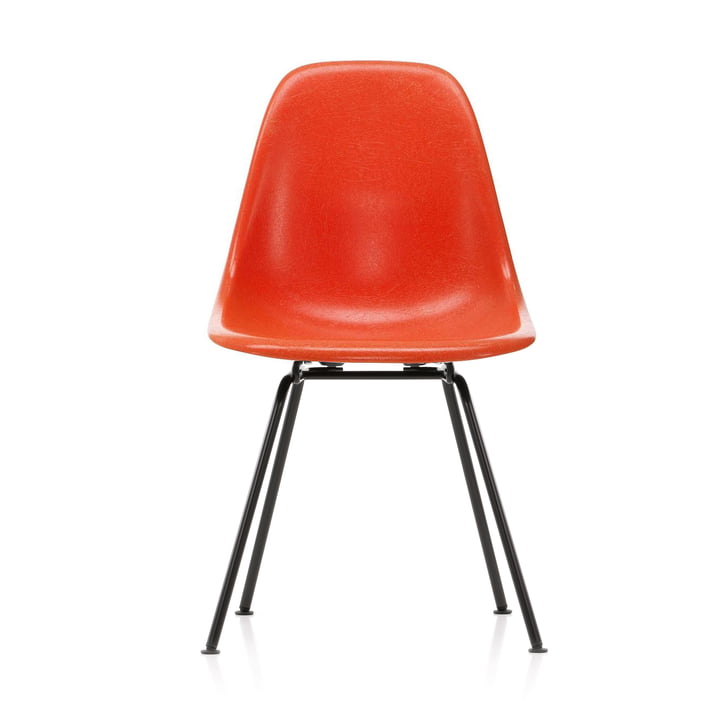 Eames Fiberglass Side Chair DSX by Vitra in basic dark / Eames red orange