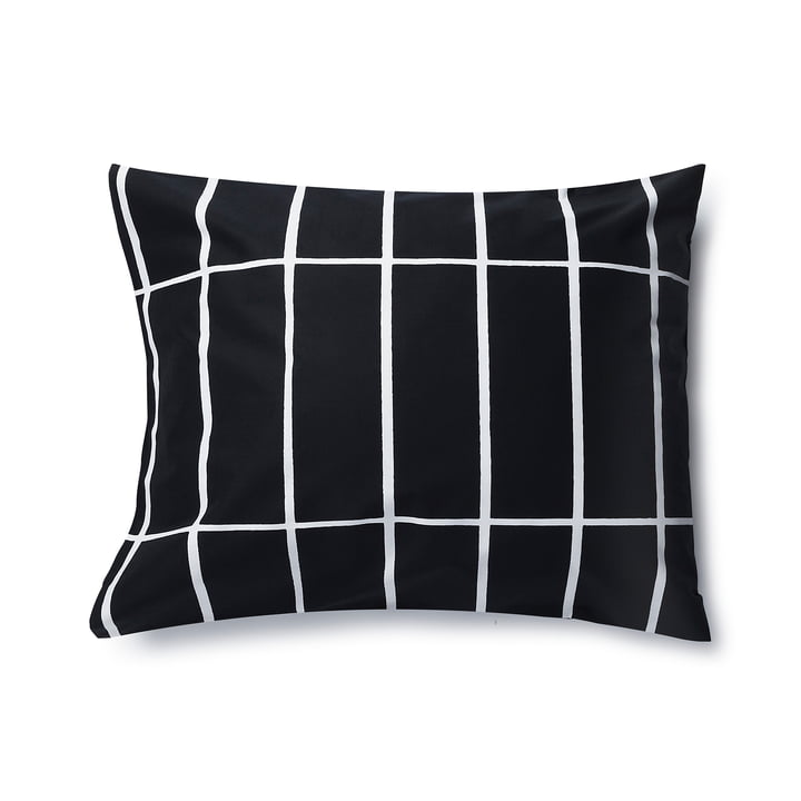 Tiiliskivi Pillowcase from Marimekko , 50 x 60 cm in black / white