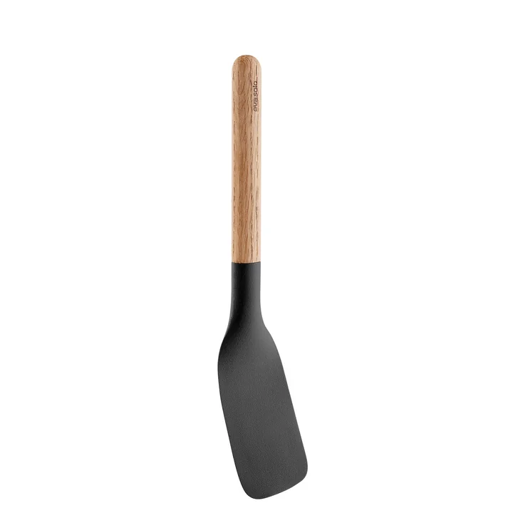 Nordic Kitchen pan lifter by Eva Solo in oak / black