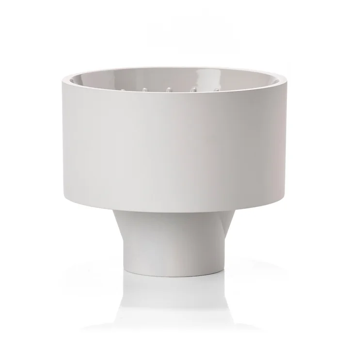 Singles coffee filter in soft grey from Zone Denmark 