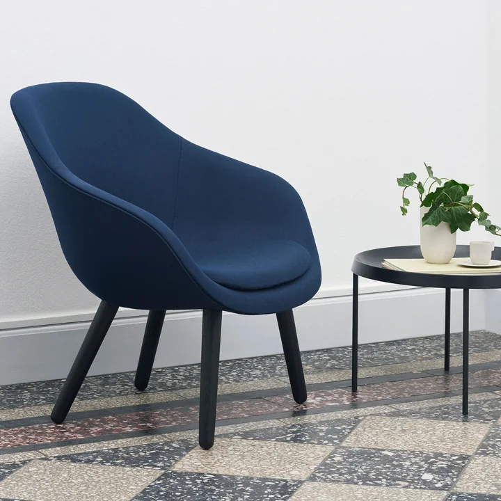 About A Lounge Chair AAL 82 from HAY