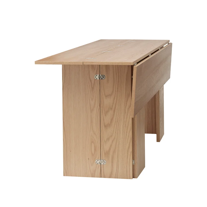 Flip Table, 3-fold folding in oak from Design House Stockholm - Folding 2