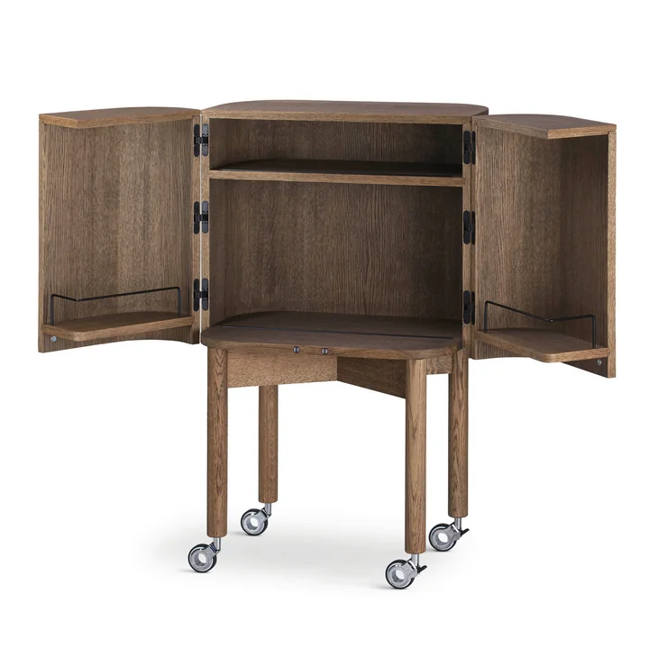 Loud bar trolley on wheels from Northern in mirrored