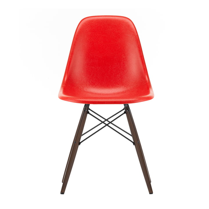 Eames Fiberglass Side Chair DSW by Vitra in Maple dark / Eames classic red