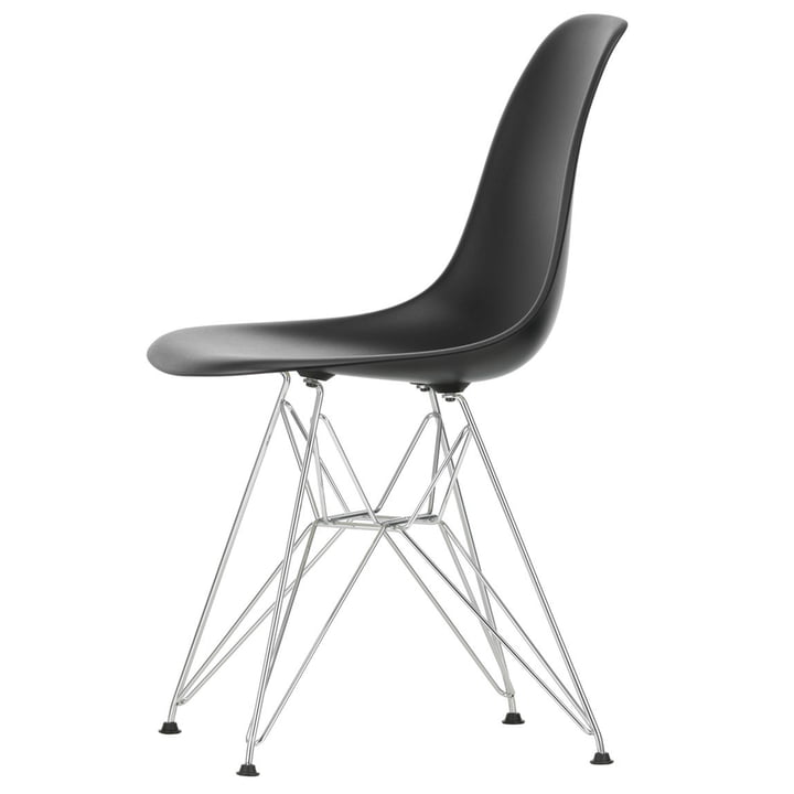 Eames Plastic Side Chair DSR by Vitra in chrome-plated / deep black