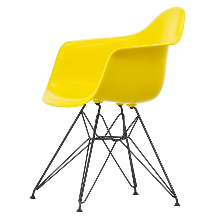 Eames Plastic Armchair DAR from Vitra in basic dark / sunlight