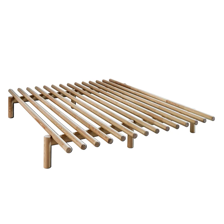 Pace bed in nature from Karup Design