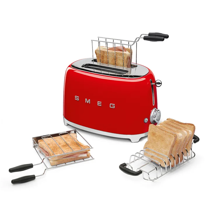 2-slice toaster TSF01 in red from Smeg with accessories