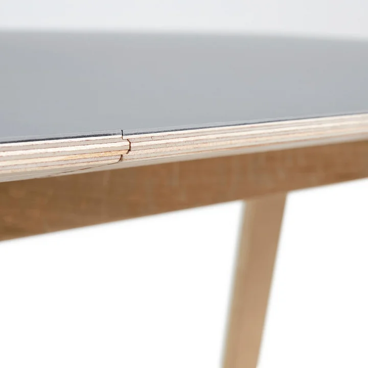 Copenhague CPH30 Dining table (extendable) from HAY