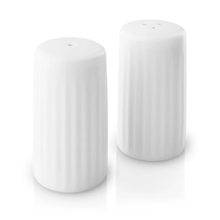 Legio Nova salt and pepper set by Eva Trio