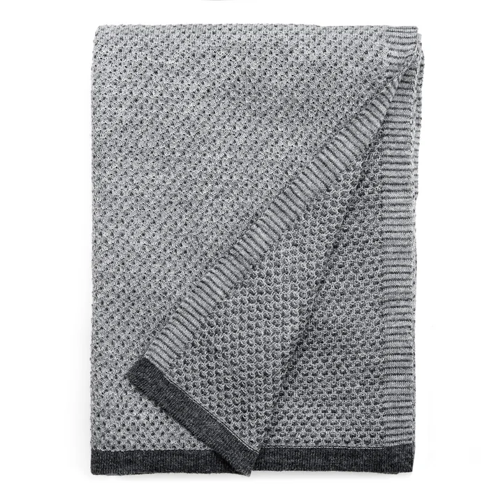 Raindrops blanket 130 x 180 cm from Elvang in grey