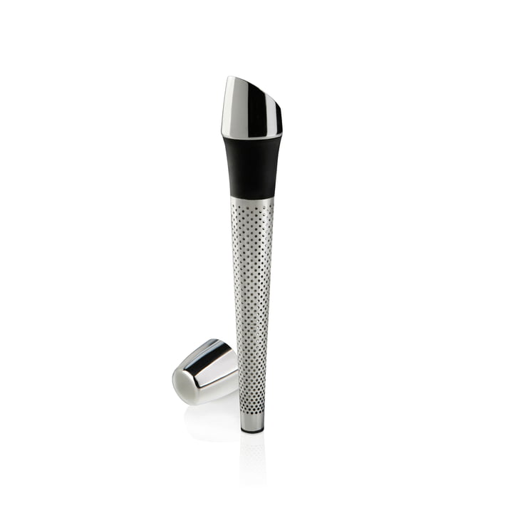 Rocks Deluxe decanter spout and vacuum cap from Zone Denmark in stainless steel