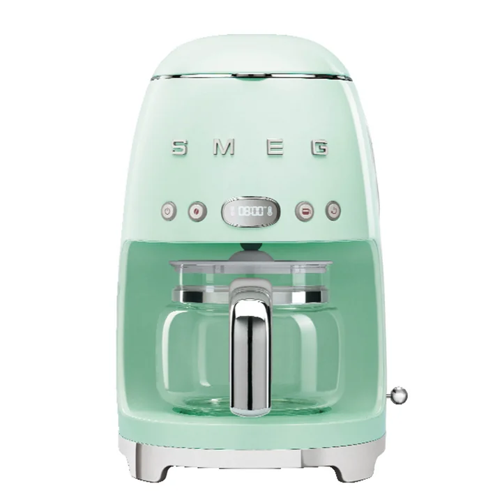 Filter coffee maker DCF02 from Smeg in pastel green