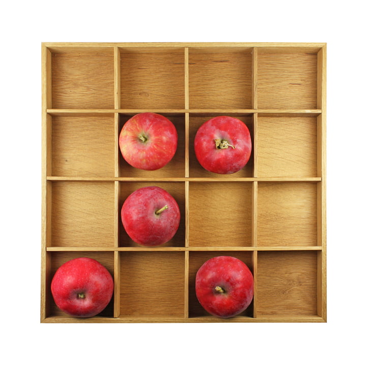 Apple box, 31 x 31 cm, oak light oiled by Raumgestalt