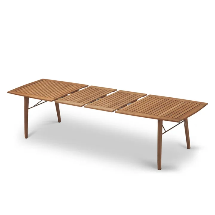 Ballare Table 196 x 90 cm, teak from Skagerak