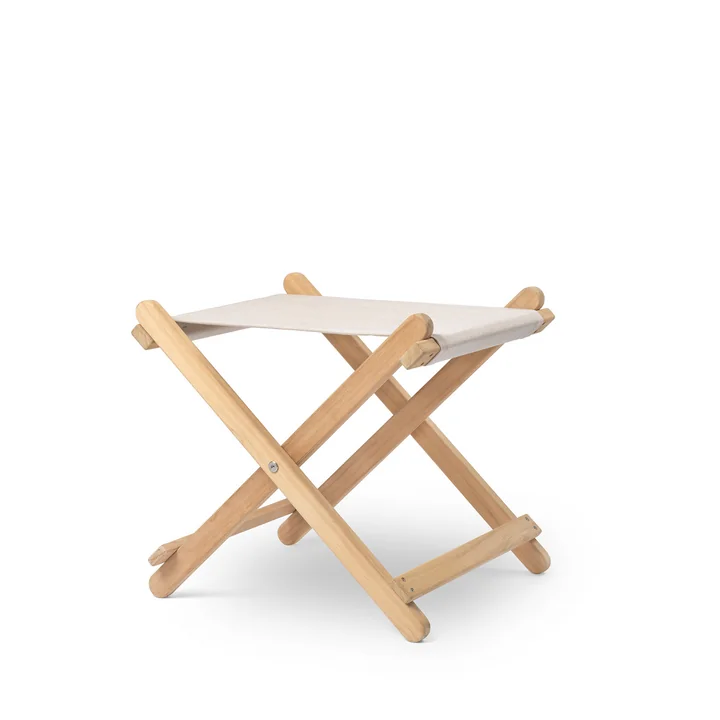 BM5768 Footstool from Carl Hansen in teak untreated