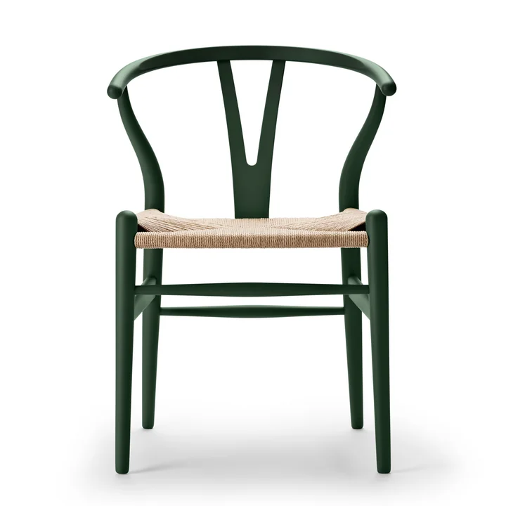 CH24 Wishbone Chair from Carl Hansen in soft green / natural wickerwork