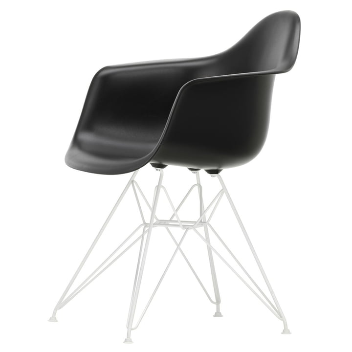 Eames Plastic Armchair DAR from Vitra in white / deep black (felt glides white)