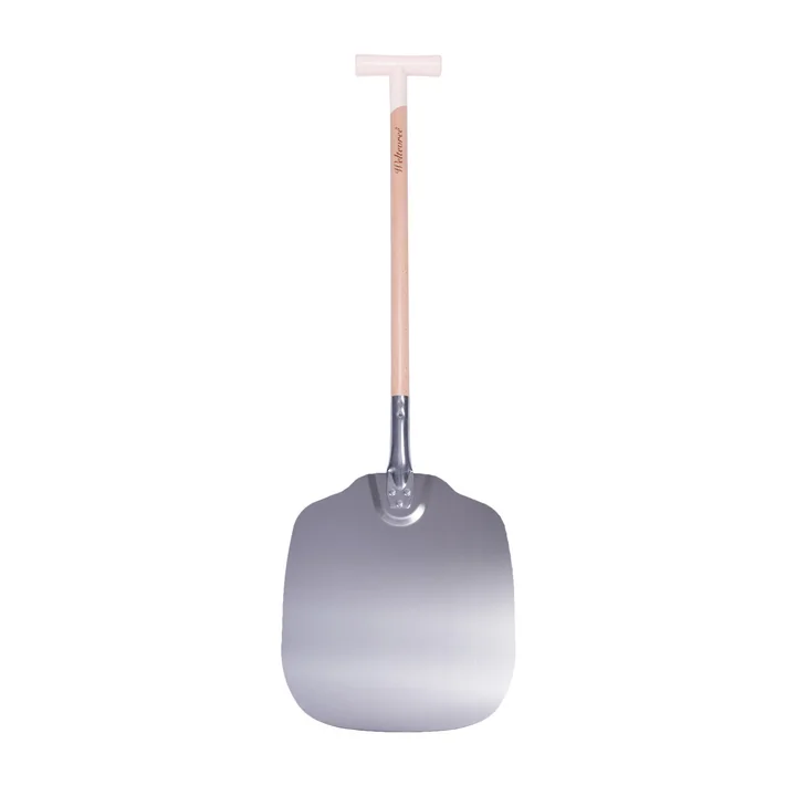 Pizza shovel from Weltevree in aluminium / pine