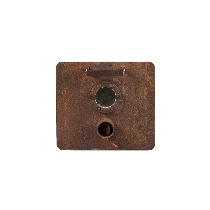 Door for outdoor steel furnace from Weltevree