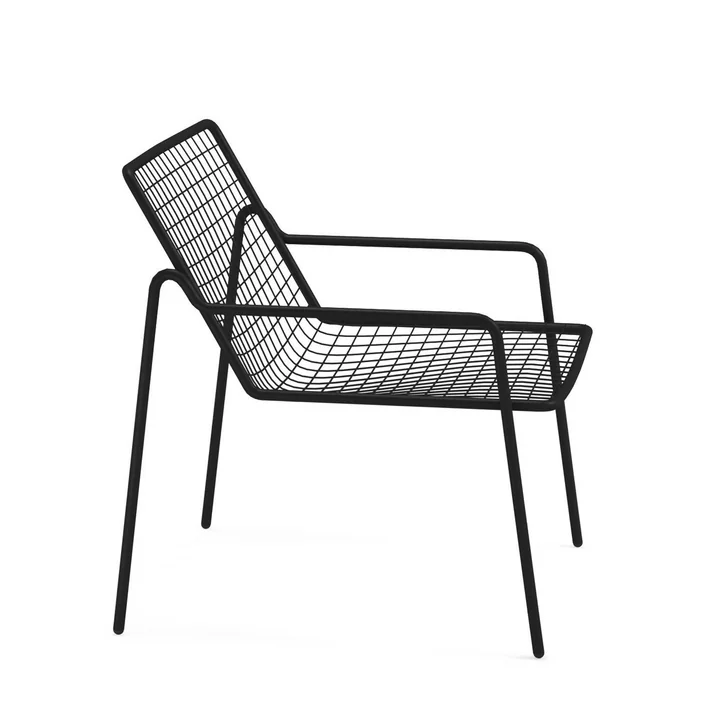 Rio R50 lounge chair from Emu