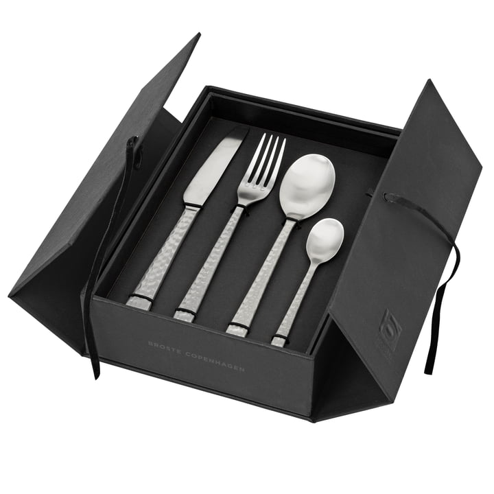 Hune Cutlery set, brushed stainless steel hammered (16 pcs.) from Broste Copenhagen