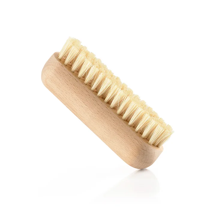 Inu Nailbrush 12 x 3,4 cm from Zone Denmark in beech