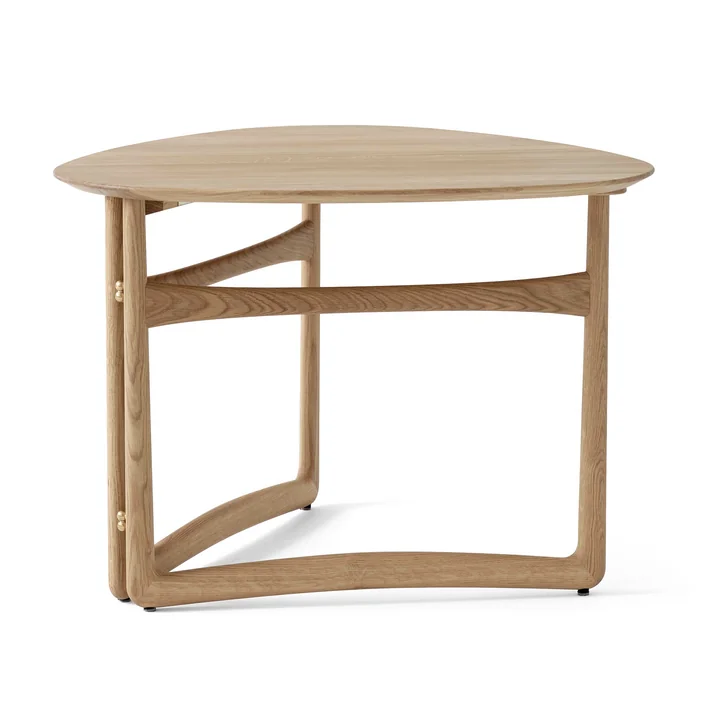 Drop Leaf HM5 coffee table from & tradition in white oiled oak