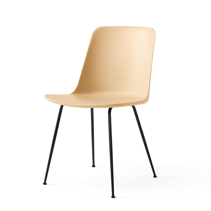 The Rely Chair HW6, beige sand / black from & Tradition