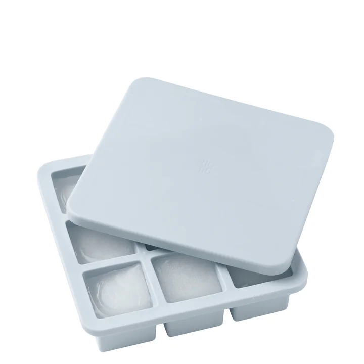 The Freeze-It ice cube maker with lid large, light blue from Rig-Tig by Stelton